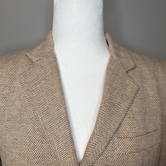 CHAPS Single Breast Herringbone Lined Blazer - Picture 3 of 13